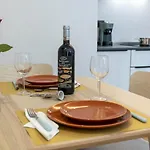 Elegante Bilocale Panoramico Belvedere Comfort Апартаменты Треизо