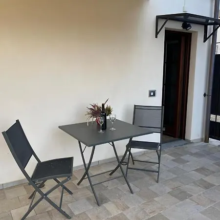 Apartment Elegante Bilocale Panoramico Belvedere Comfort Treiso