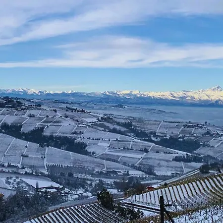 Appartement Elegante Bilocale Panoramico Belvedere Comfort Treiso