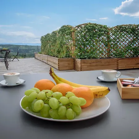 Апартаменты Elegante Bilocale Panoramico Belvedere Comfort *